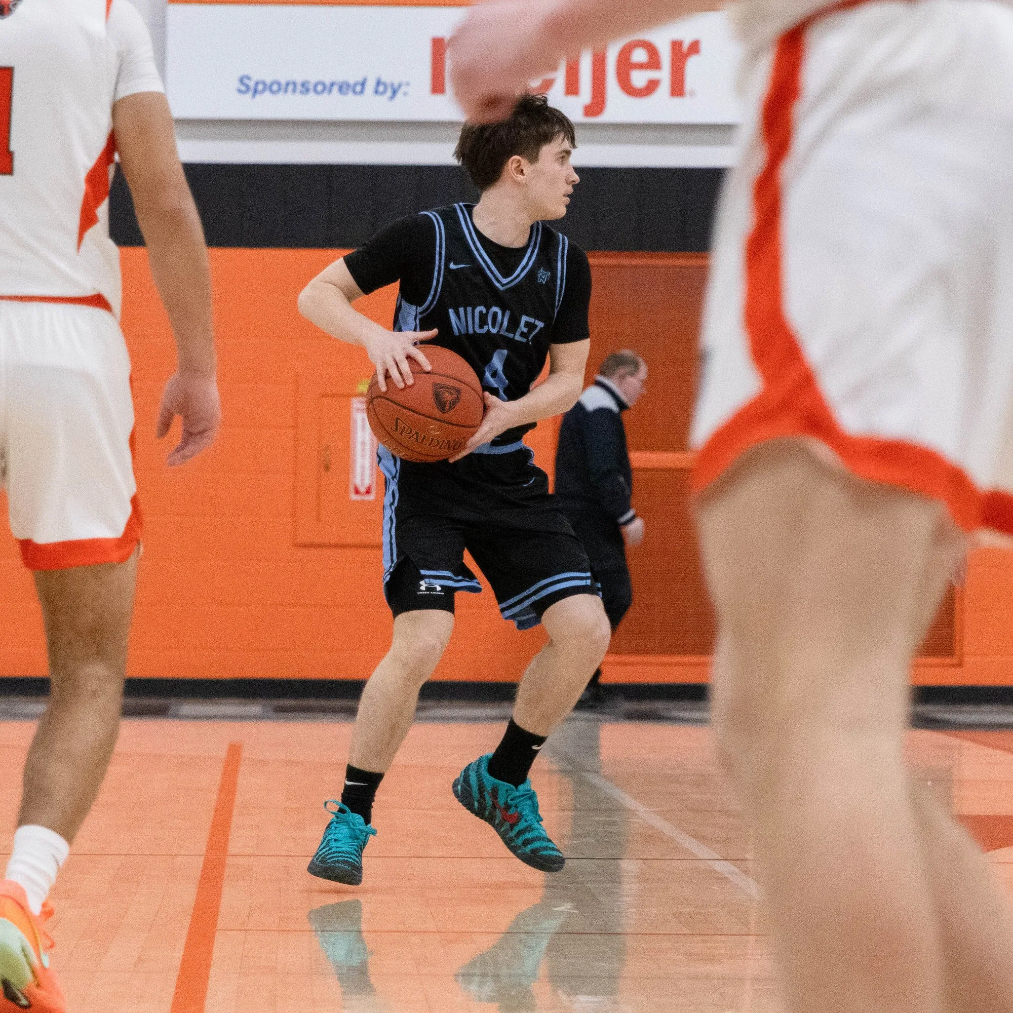 High ISO (4000) image, indoor basketball
